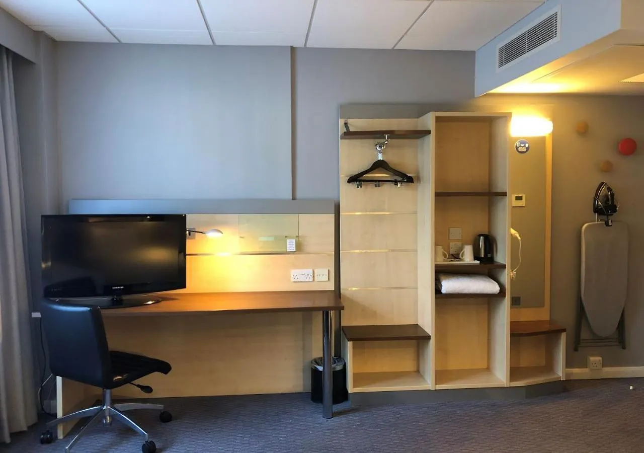 Holiday Inn Express Edinburgh City Centre By Ihg Hotel