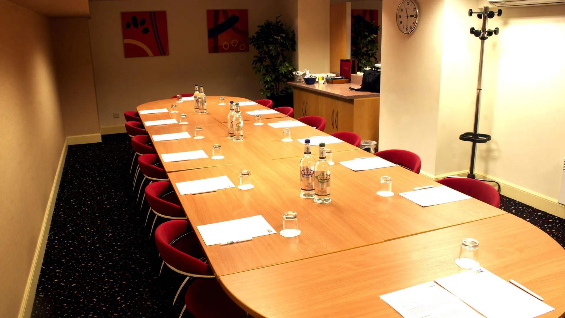 Holiday Inn Express Edinburgh City Centre By Ihg