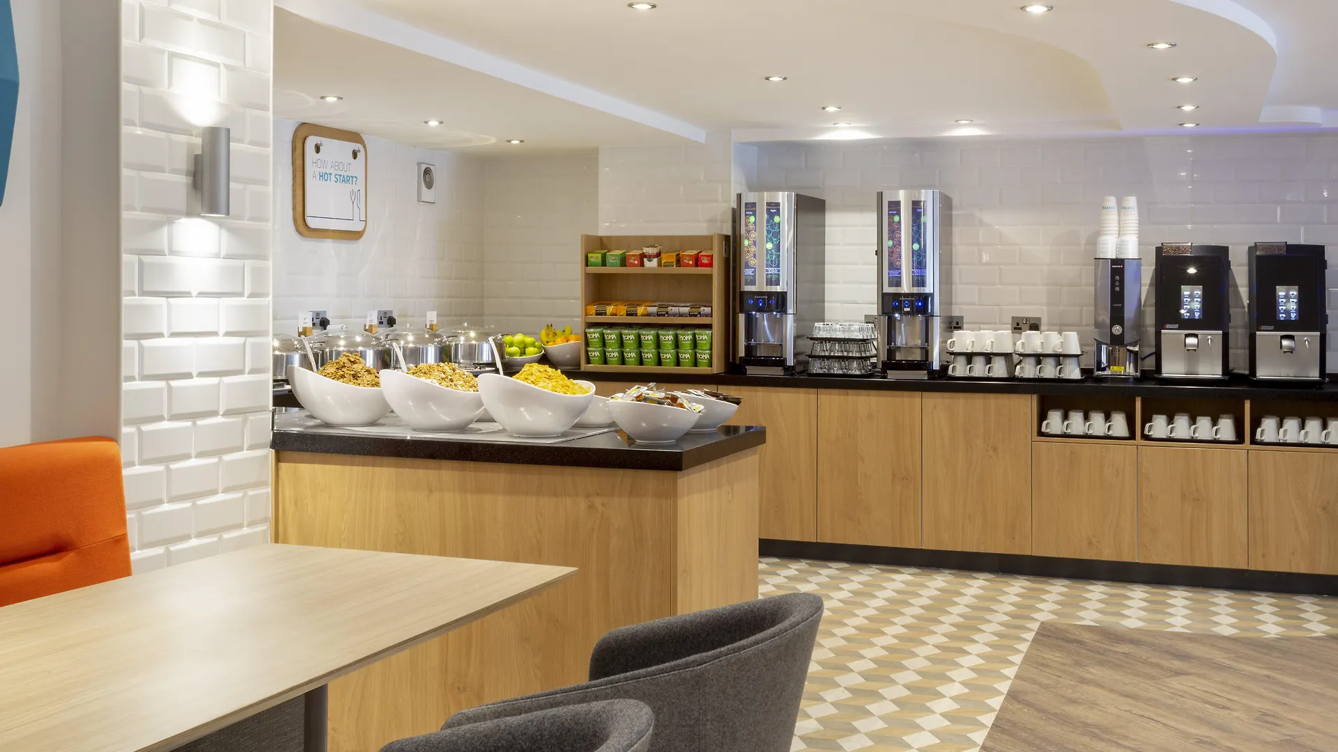 Holiday Inn Express Edinburgh City Centre By Ihg