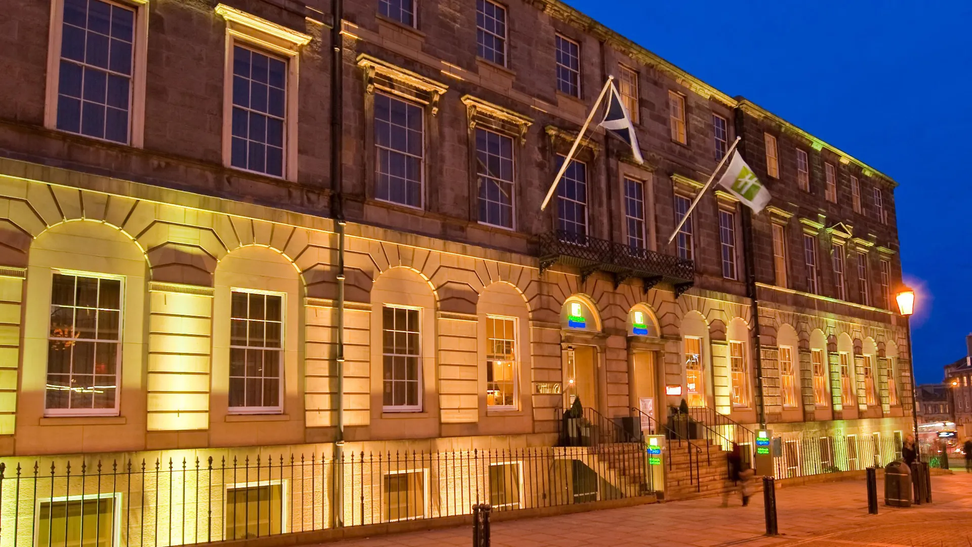 Hotel Holiday Inn Express Edinburgh City Centre By Ihg