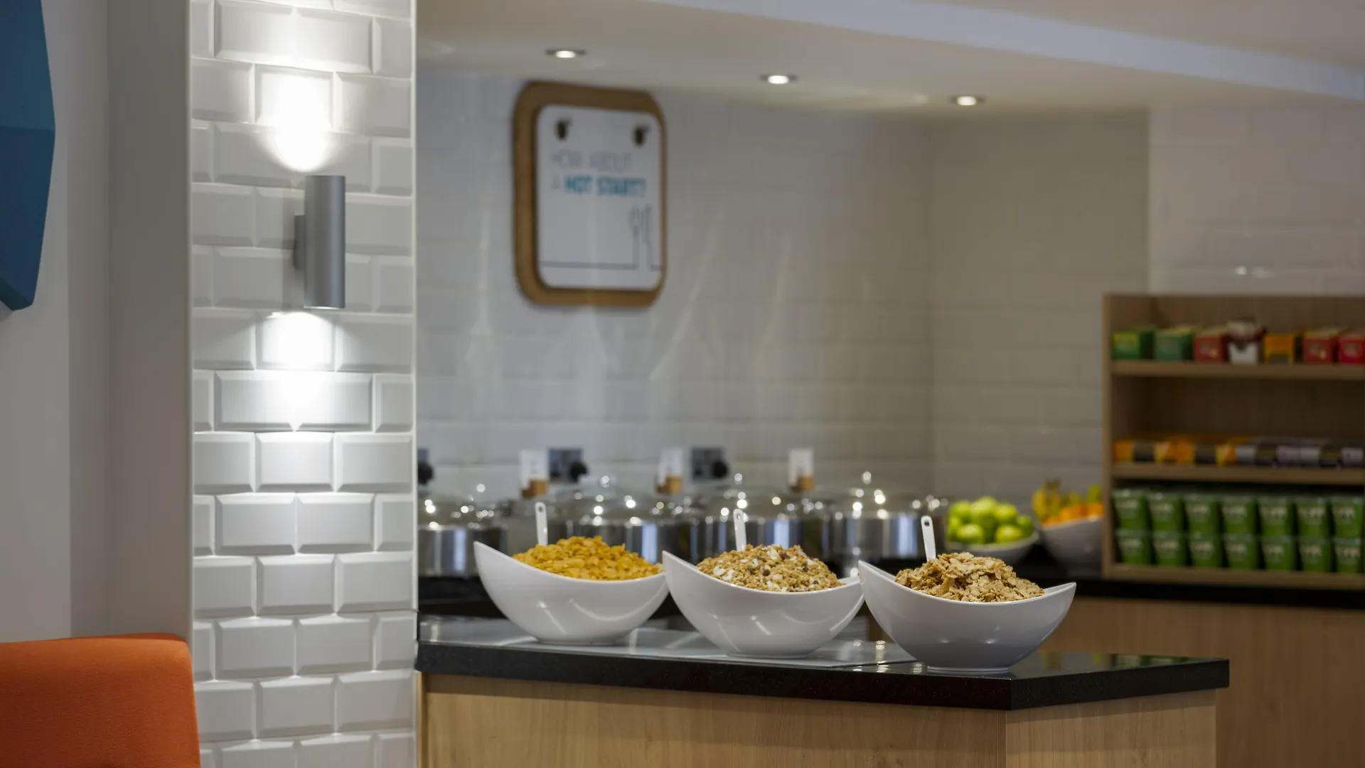 Hotel Holiday Inn Express Edinburgh City Centre By Ihg