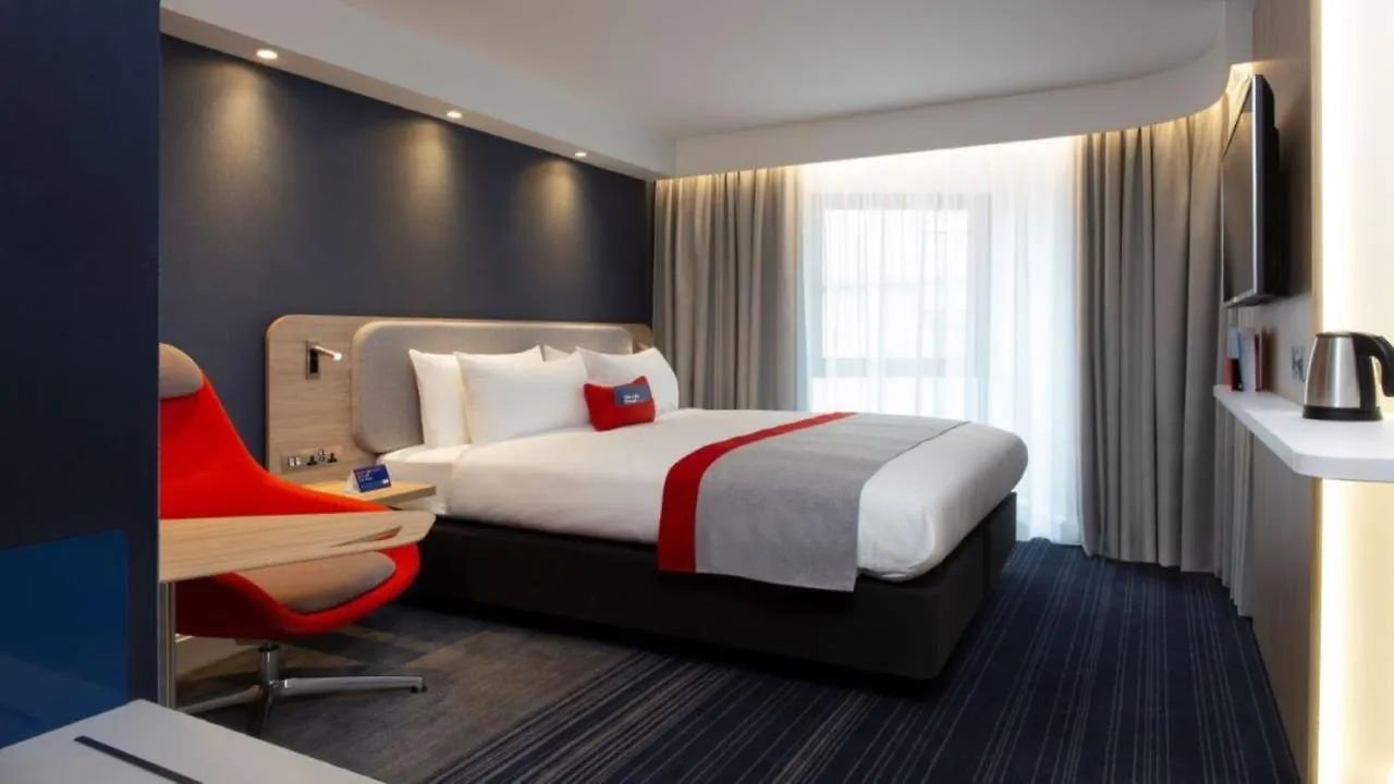 Holiday Inn Express Edinburgh City Centre By Ihg Hotel