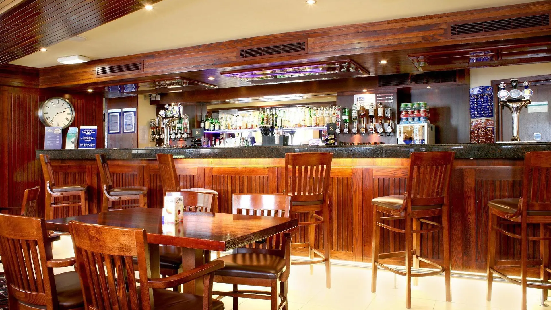 Holiday Inn Express Edinburgh City Centre By Ihg