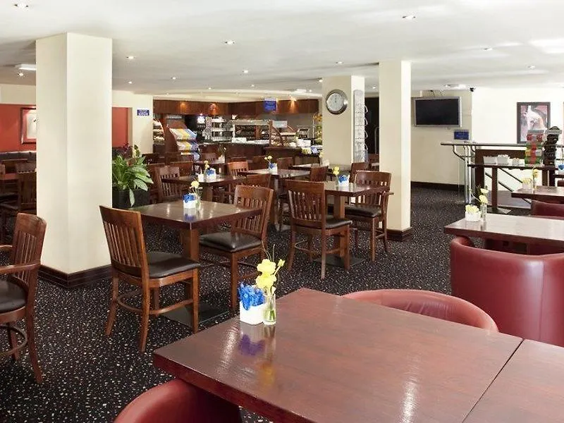 *** Hotel Holiday Inn Express Edinburgh City Centre By Ihg United Kingdom