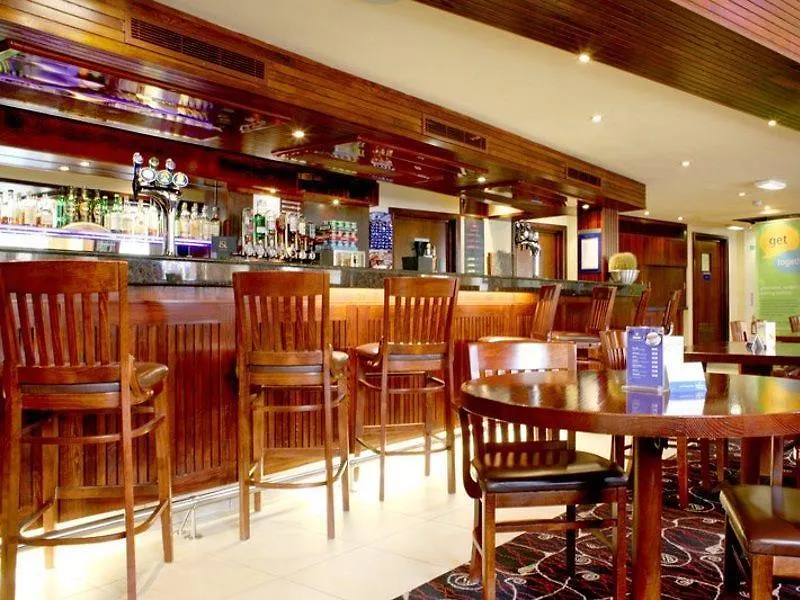Hotel Holiday Inn Express Edinburgh City Centre By Ihg