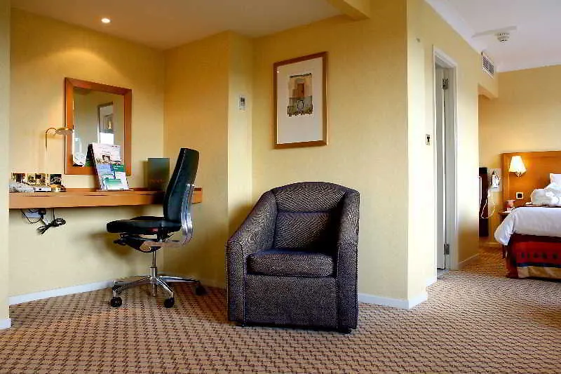 Hotel Holiday Inn Express Edinburgh City Centre By Ihg