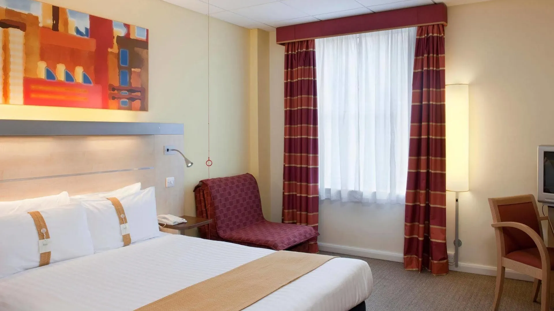 Hotel Holiday Inn Express Edinburgh City Centre By Ihg