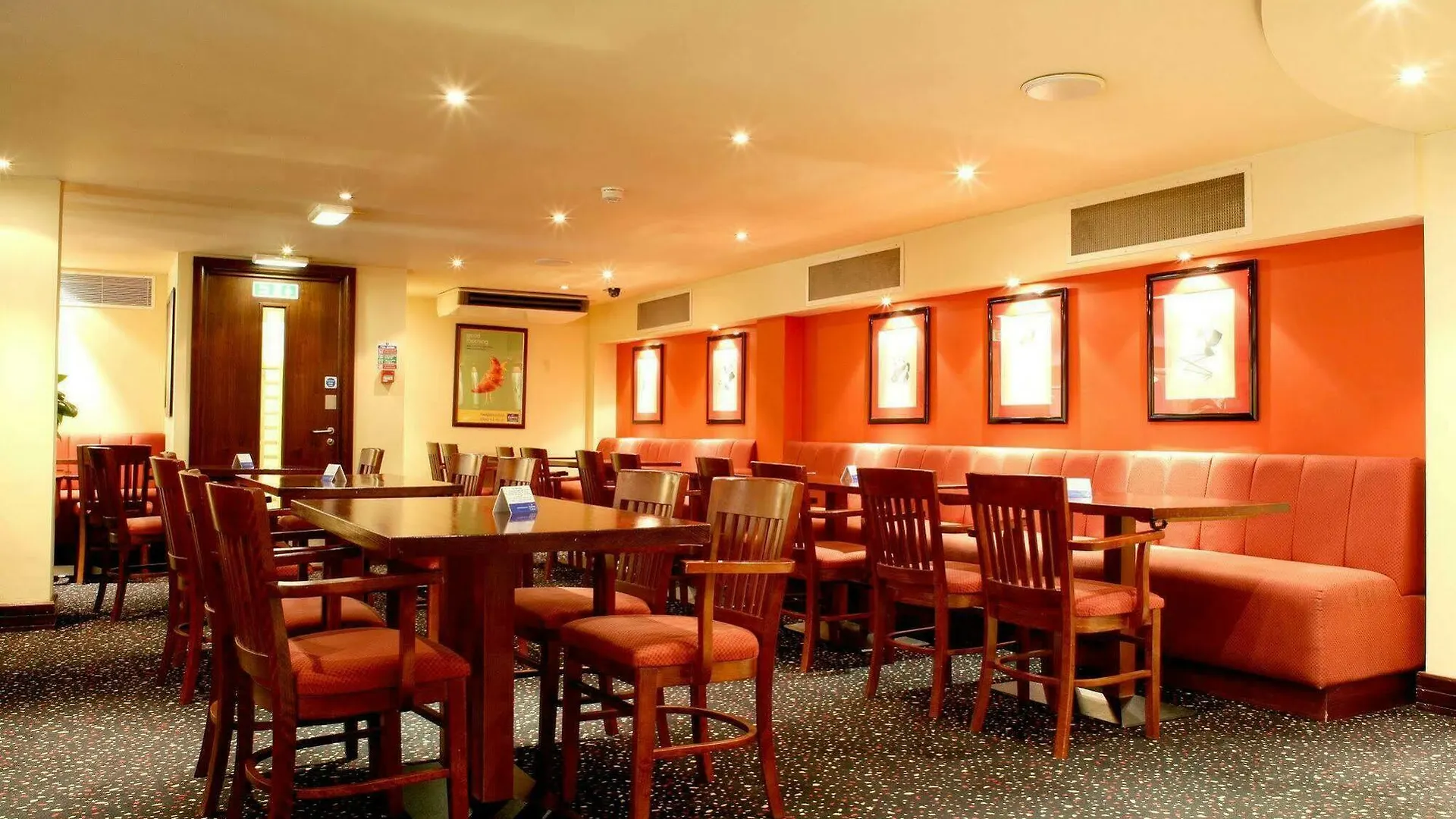 Holiday Inn Express Edinburgh City Centre By Ihg