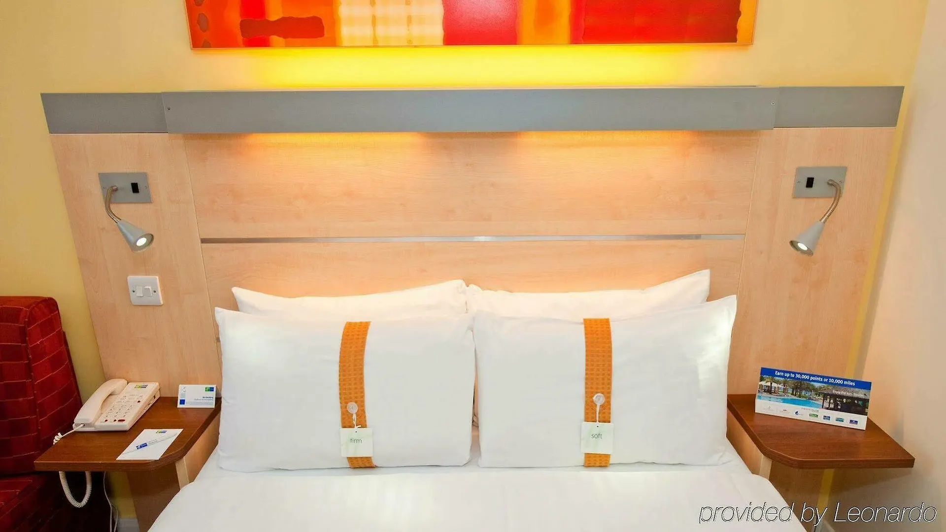 *** Hotel Holiday Inn Express Edinburgh City Centre By Ihg Regno Unito